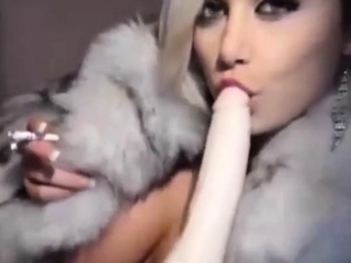 Fur Coat Porn Web Cam - Free Mobile Porn Videos - Trisha Annabelle Smoking On Webcam Fur Coat -  5577943 - VipTube.com